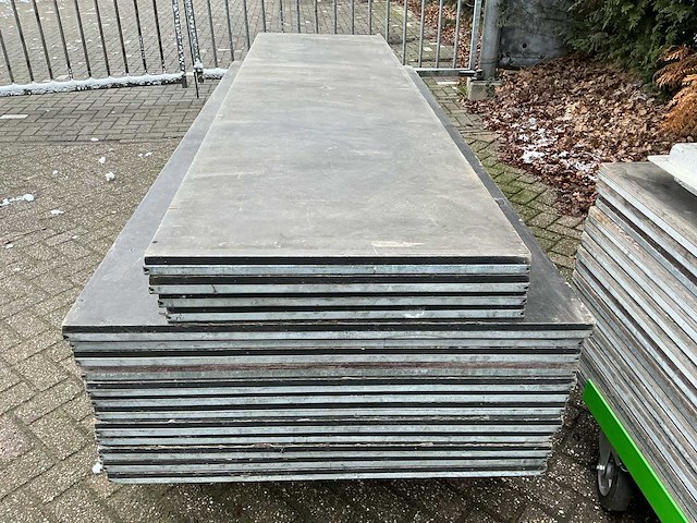 Compleet festival/evenementen podium 11x7x5,5 meter (bxdxh) - afbeelding 27 van  51