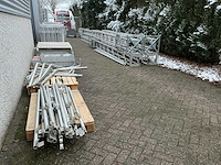 Compleet festival/evenementen podium 11x7x5,5 meter (bxdxh) - afbeelding 45 van  51