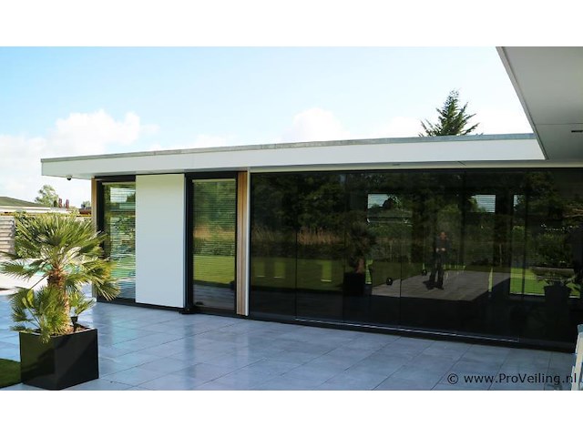 Compleet glazen schuifdeursysteem 7 deurs, veiligheidsglas 10 mm, 6540 mm breed, 7 stuks deuren 960 mm 2700 mm hoog, antraciet ral 7016 - afbeelding 6 van  14