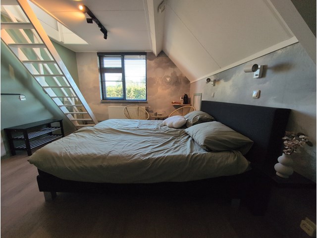 Compleet interieur b&b-kamer "lucht" - afbeelding 5 van  10