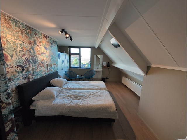 Compleet interieur b&b-kamer "water" - afbeelding 2 van  11