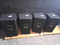 Compleet uitgebreide audio installatie met toebehoren - afbeelding 13 van  64