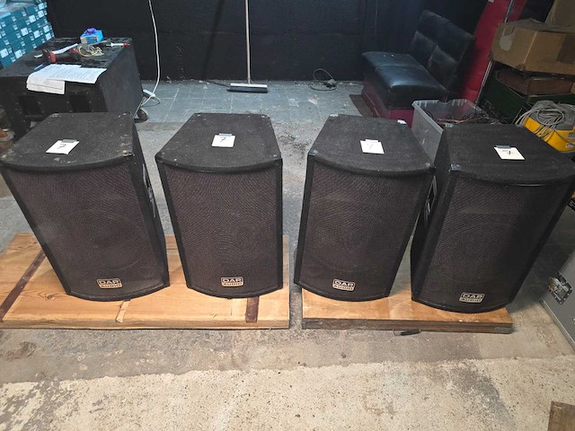 Compleet uitgebreide audio installatie met toebehoren - afbeelding 34 van  64