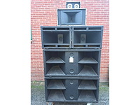 Compleet uitgebreide audio installatie met toebehoren - afbeelding 50 van  64