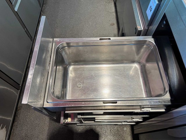 Complete bar achterwand met rvs spoel- en werktafel - afbeelding 5 van  17