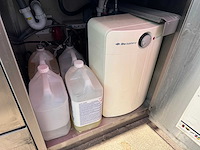 Complete bar achterwand met rvs spoel- en werktafel - afbeelding 16 van  17