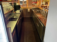 Complete bar met achterwand (combinatie kavel 15 en 16) - afbeelding 6 van  8