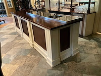 Complete bar - afbeelding 17 van  18