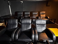 Complete bioscoopset, met dolby 7.1 en professioneel jbl surroundspeakers.