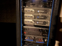 Complete bioscoopset, met dolby 7.1 en professioneel jbl surroundspeakers. - afbeelding 2 van  8