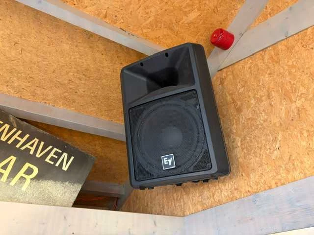 Complete disco-/pa geluidsinstallatie - afbeelding 13 van  23