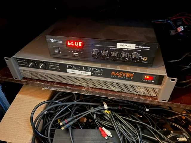 Complete disco-/pa geluidsinstallatie - afbeelding 23 van  23