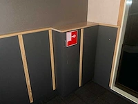 Complete eiken interieurbetimmering met plafondconstructie en ca. 40 m¹ wandlambrisering - afbeelding 9 van  20