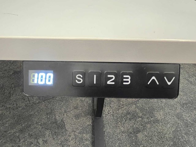 Complete elektrisch zit-sta werkplek 140x80 - afbeelding 1 van  5