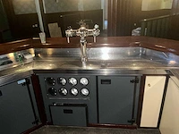 Complete hardhouten horecabar met tapinstallatie, koeling, 1.000 liter tank en lambrisering - afbeelding 32 van  50