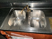 Complete horecabar met achterwand, koelingen, fustkoeler en spoelunit - afbeelding 9 van  15