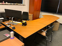 Complete inhoud directiekantoor 1 - afbeelding 9 van  20