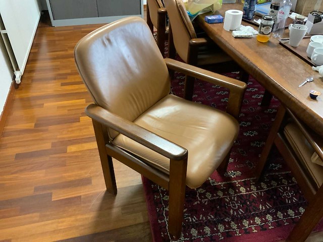 Complete inhoud directiekantoor 2 - afbeelding 10 van  18