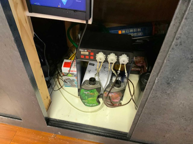 Complete inhoud directiekantoor 2 - afbeelding 14 van  18