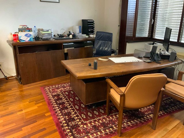 Complete inhoud directiekantoor 2 - afbeelding 3 van  18