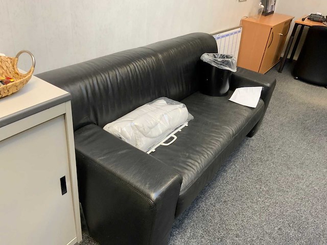 Complete inhoud directiekantoor 3 - afbeelding 5 van  11