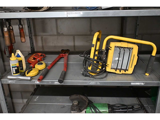 Complete inhoud gereedschap opslag - afbeelding 1 van  13