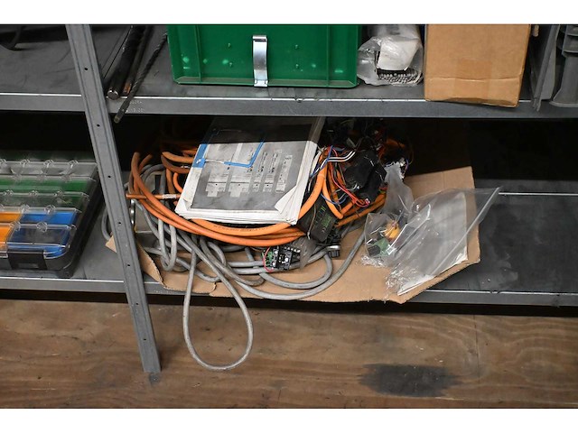 Complete inhoud gereedschap opslag - afbeelding 10 van  13
