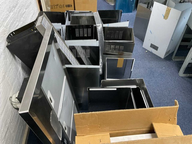 Complete inhoud kamer - afbeelding 4 van  9