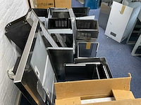 Complete inhoud kamer - afbeelding 4 van  9