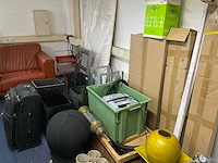 Complete inhoud kamer - afbeelding 5 van  9