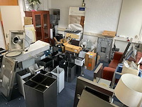 Complete inhoud kamer - afbeelding 1 van  9