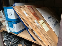 Complete inhoud opslag - afbeelding 2 van  36