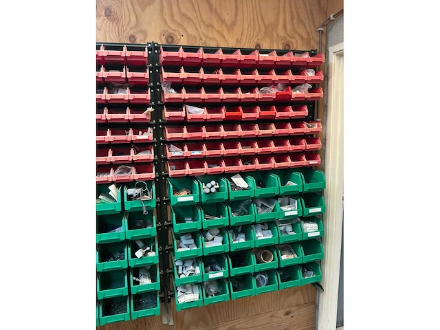 Complete inhoud opslag - afbeelding 6 van  36