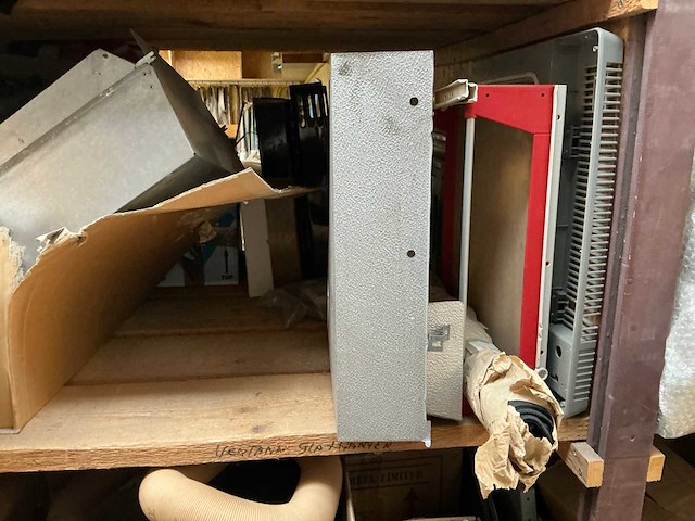 Complete inhoud opslag - afbeelding 15 van  36