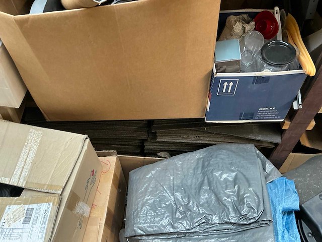 Complete inhoud opslag - afbeelding 16 van  36