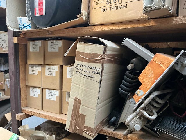 Complete inhoud opslag - afbeelding 18 van  36