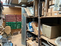 Complete inhoud opslag - afbeelding 12 van  36