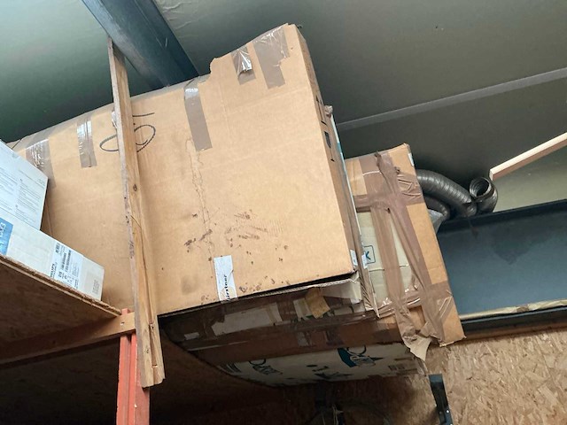 Complete inhoud opslag - afbeelding 25 van  36