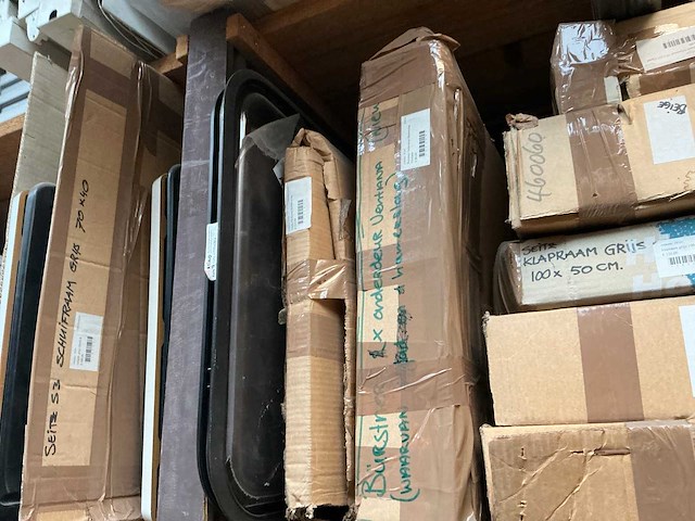 Complete inhoud opslag - afbeelding 35 van  36