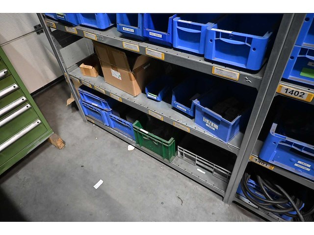 Complete inhoud (rvs) voorraadmagazijn - afbeelding 48 van  89