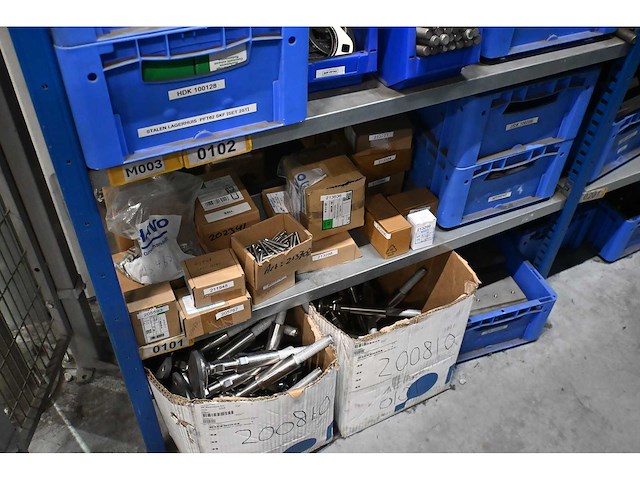 Complete inhoud (rvs) voorraadmagazijn - afbeelding 4 van  67