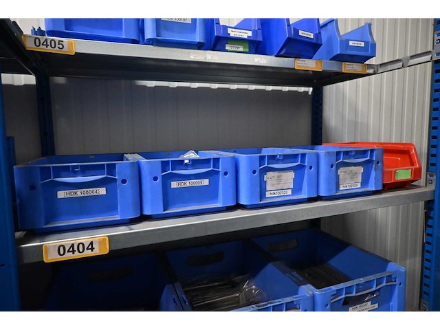 Complete inhoud (rvs) voorraadmagazijn - afbeelding 73 van  90