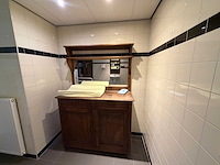 Complete inhoud verschoonruimte - afbeelding 1 van  4