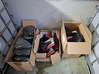 Complete inventaris fietsreparatie werkplaats - afbeelding 5 van  36
