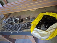 Complete inventaris fietsreparatie werkplaats - afbeelding 7 van  36
