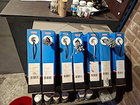 Complete inventaris fietsreparatie werkplaats - afbeelding 26 van  36
