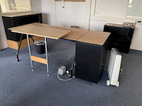 Complete kantoorinrichting - afbeelding 7 van  11