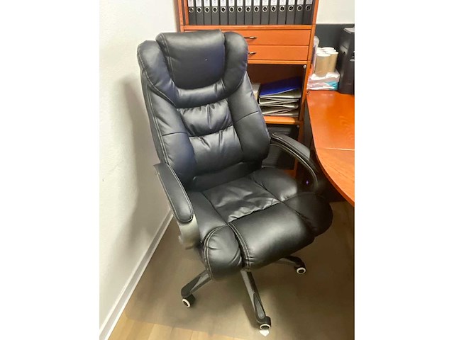 Complete kantoorinventaris; bureau’s / stoelen / beeldschermen / kasten / printer - afbeelding 13 van  17