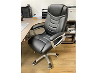 Complete kantoorinventaris; bureau’s / stoelen / beeldschermen / kasten / printer - afbeelding 2 van  15