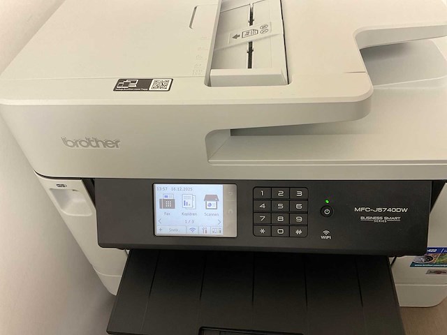 Complete kantoorinventaris; bureau’s / stoelen / beeldschermen / kasten / printer - afbeelding 4 van  15